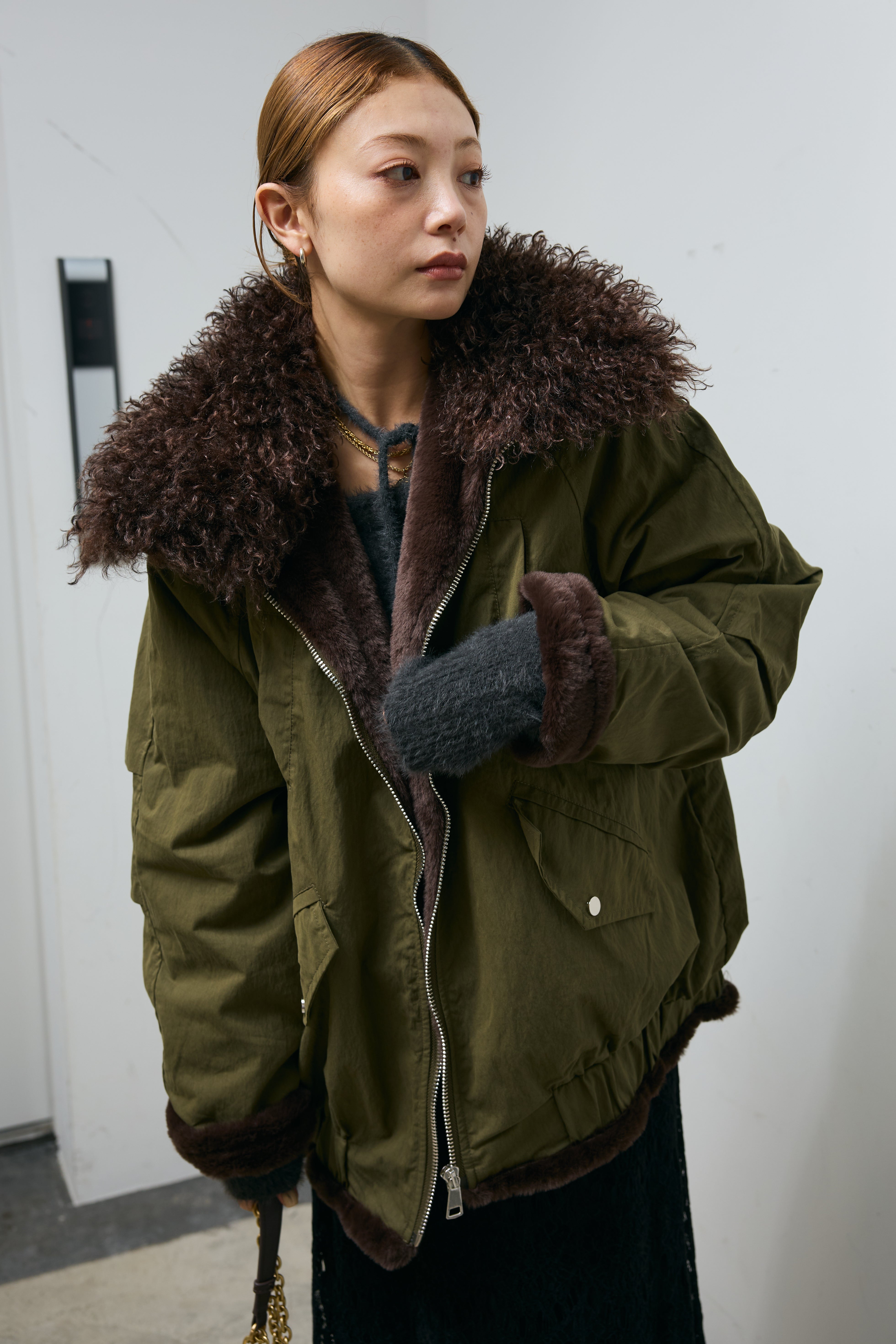 アルベロベロ　レース柄刺繍　フードブルゾン アルベロベロ レース柄刺繍 フードブルゾン アルベロベロ レース柄刺繍