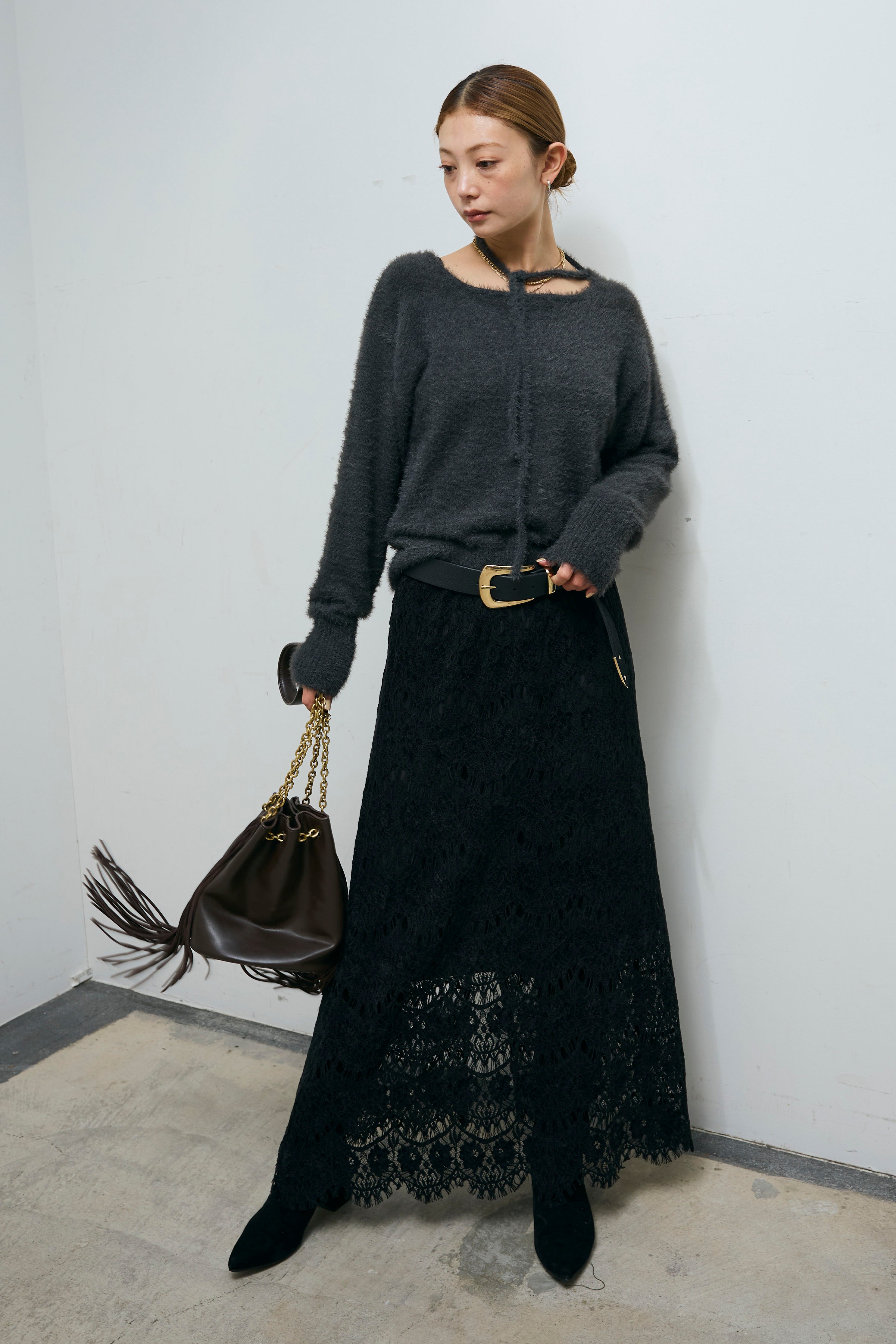 レース刺繍ロングスカート – IAMALPHA