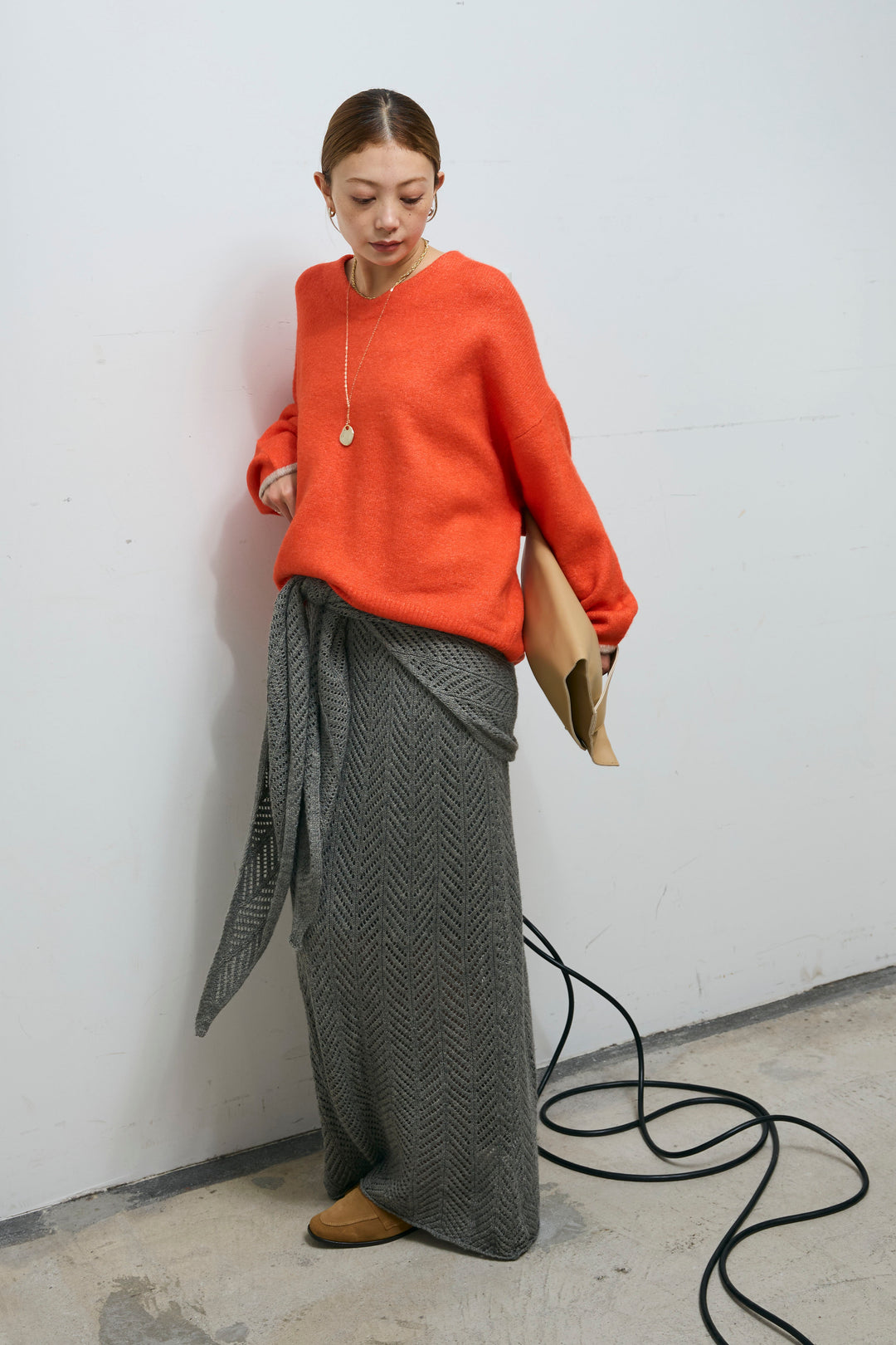 [予約/SET]バイカラーコクーンニット+スカーフ付き透かし編みニットスカート(2set)