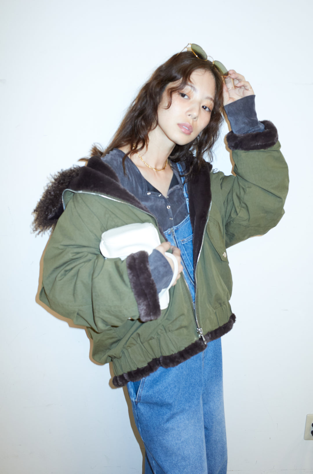 [予約/SET]ボア襟ジップブルゾン+フロントジップストラップデザインデニムサロペット(2set)