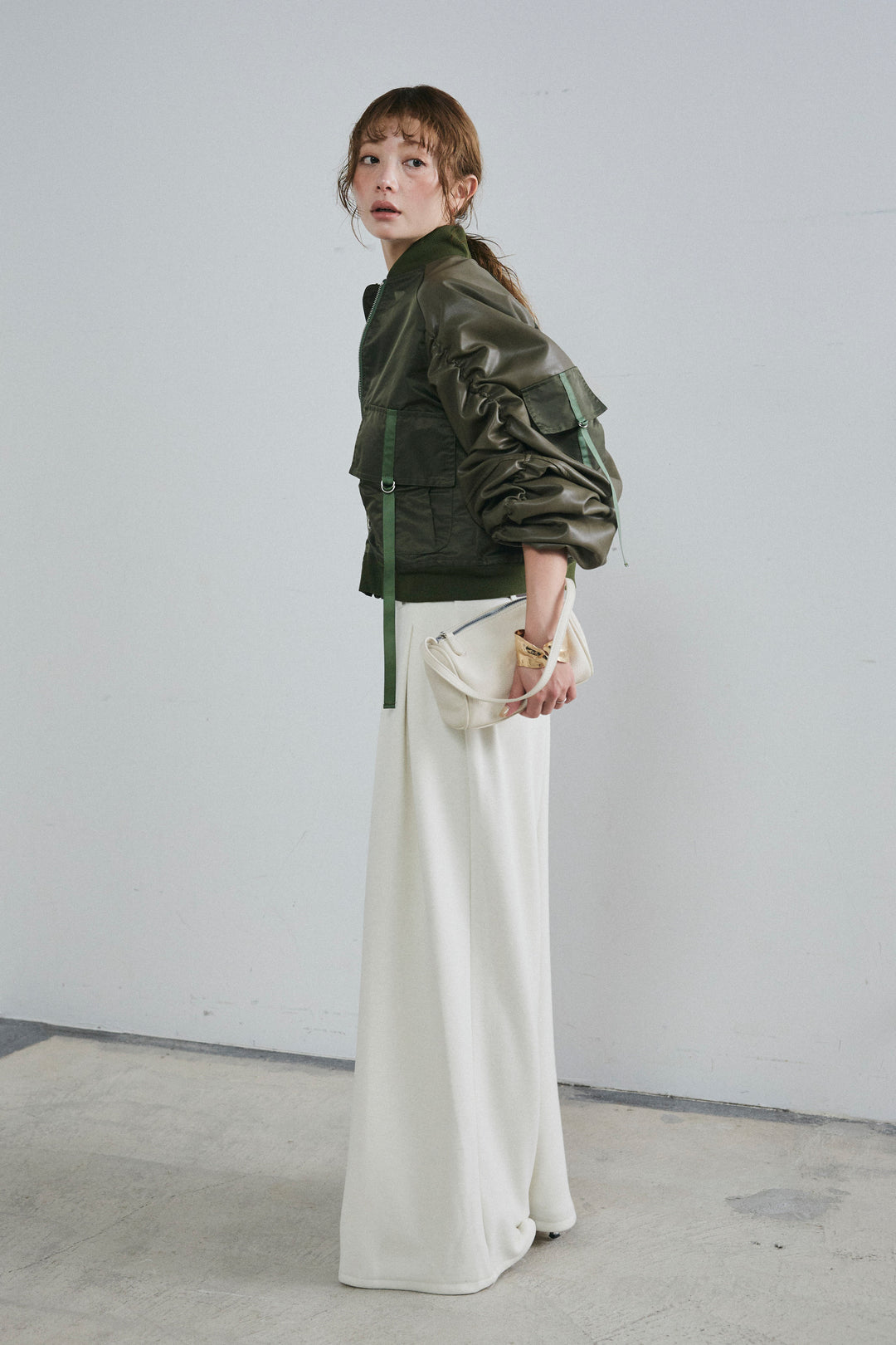 [予約/SET]ショート丈MA1+ベルト付きスゥイッチングタックパンツ(2set)