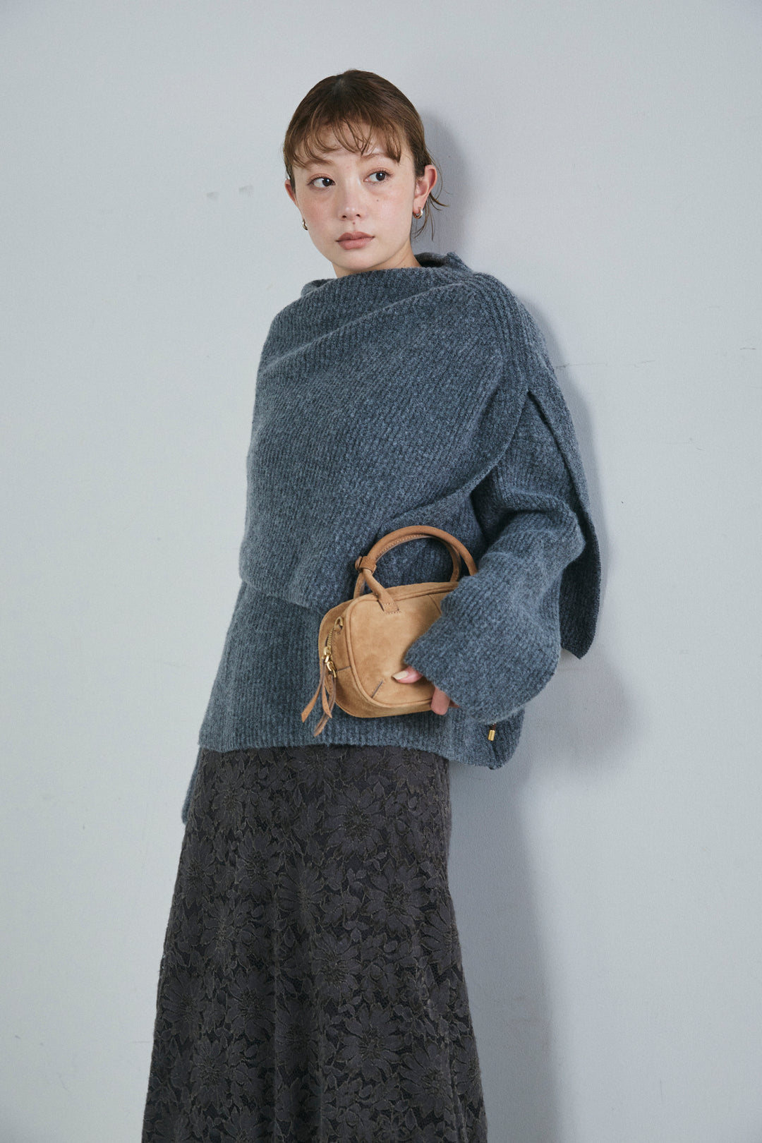 [予約/SET]ケープ付きローゲージニット+ソフトファブリックレースSK(2set)