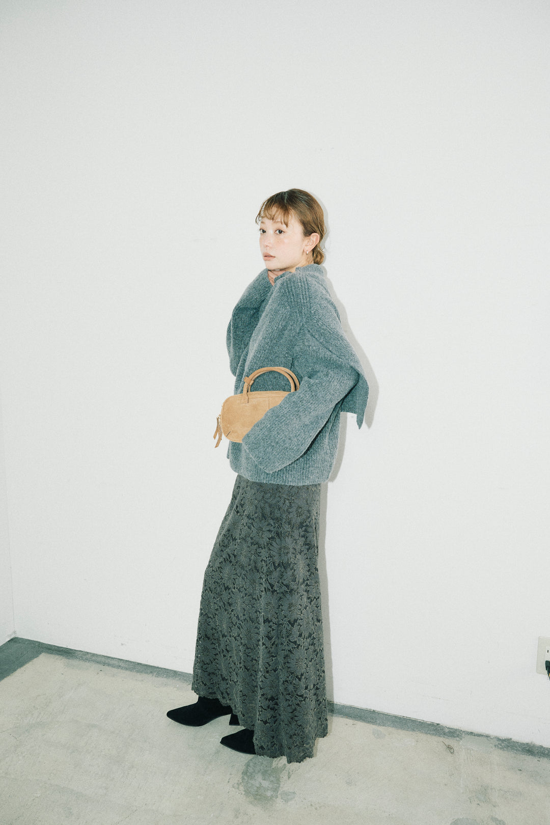 [予約/SET]ケープ付きローゲージニット+ソフトファブリックレースSK(2set)