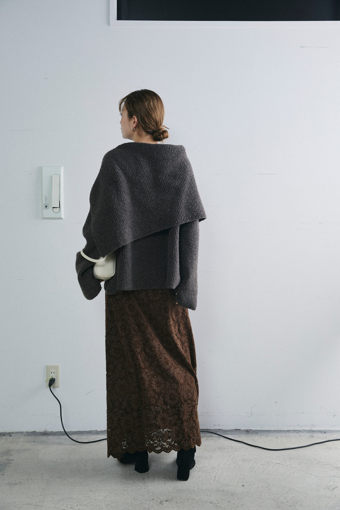 [予約/SET]ケープ付きローゲージニット+ソフトファブリックレースSK(2set)