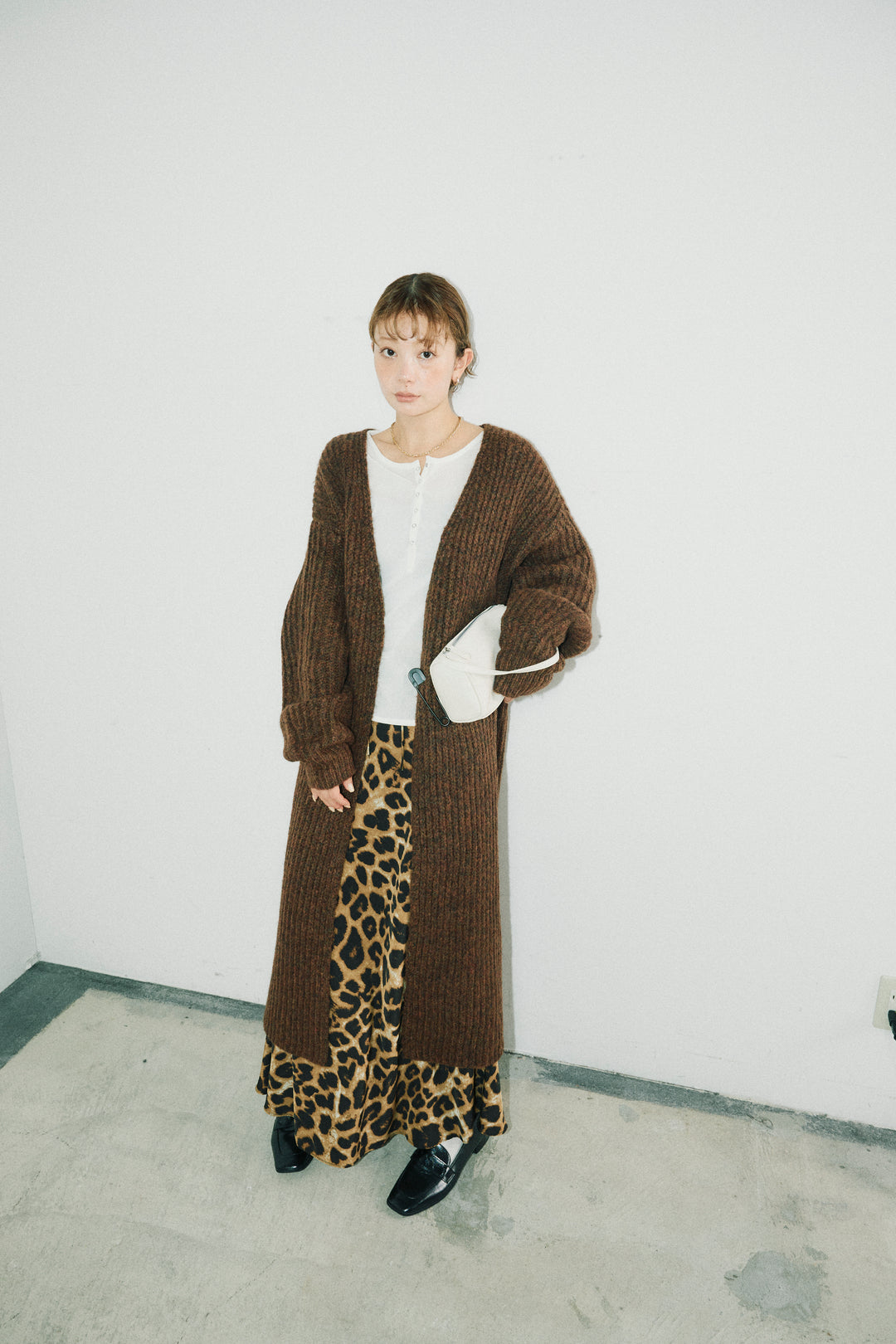 [予約/SET]キルトピン付きロングカーディガン+レオパードナロースカート(2set)