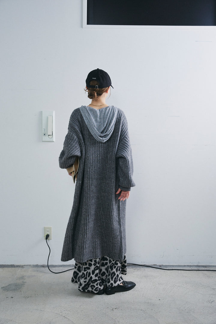 [予約/SET]キルトピン付きロングカーディガン+レオパードナロースカート(2set)