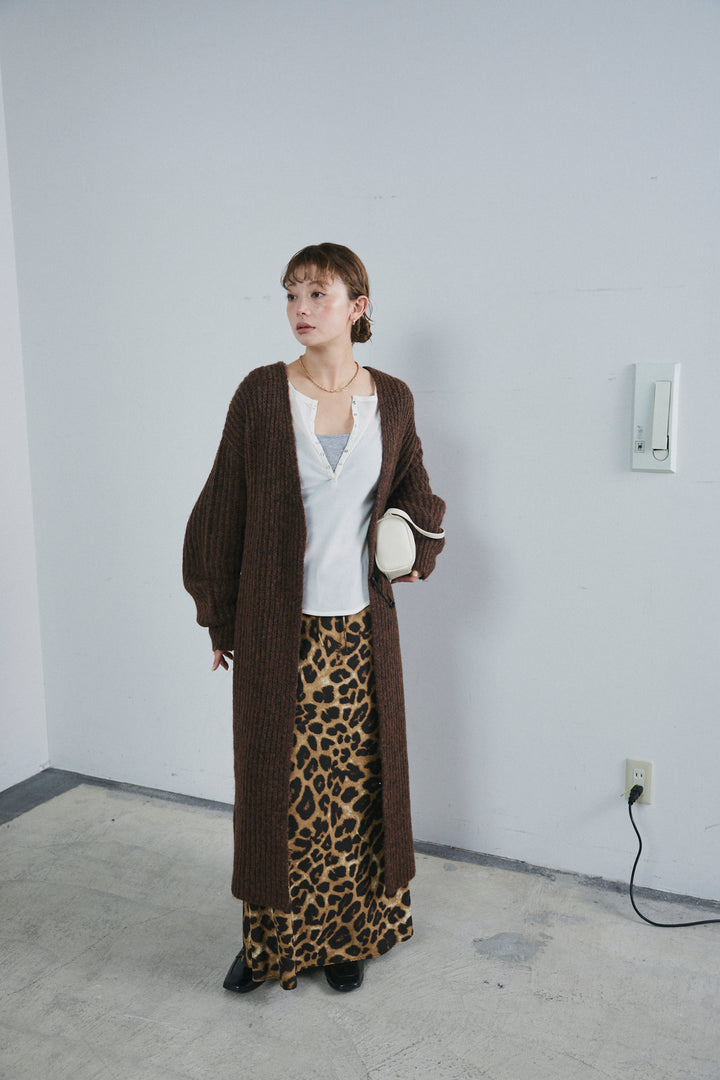 [予約/SET]キルトピン付きロングカーディガン+レオパードナロースカート(2set)