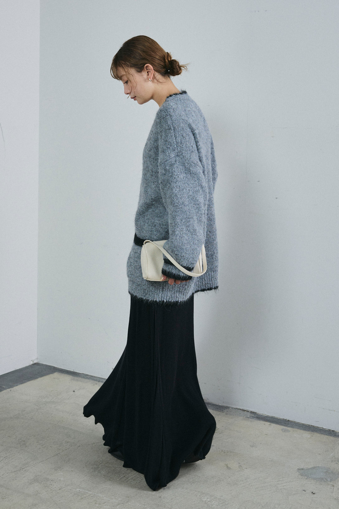 [予約/SET]パイピングニットカーディガン+切り替えリブニットロングスカート(2set)