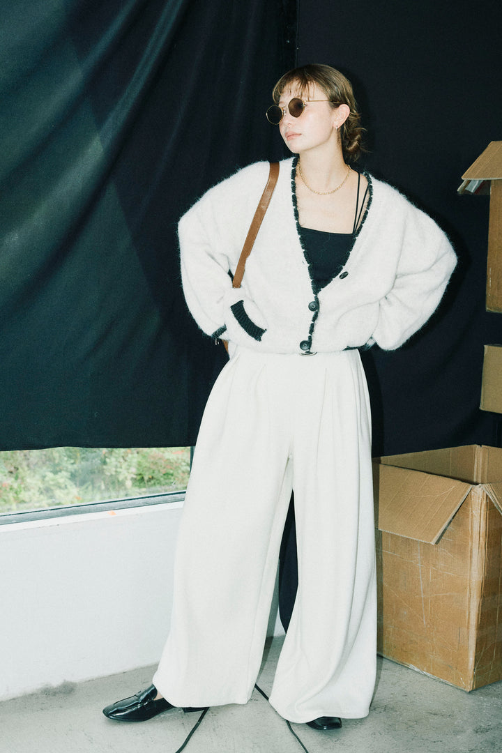 [予約/SET]パイピングニットカーディガン+ベルト付きスゥイッチングタックパンツ(2set)