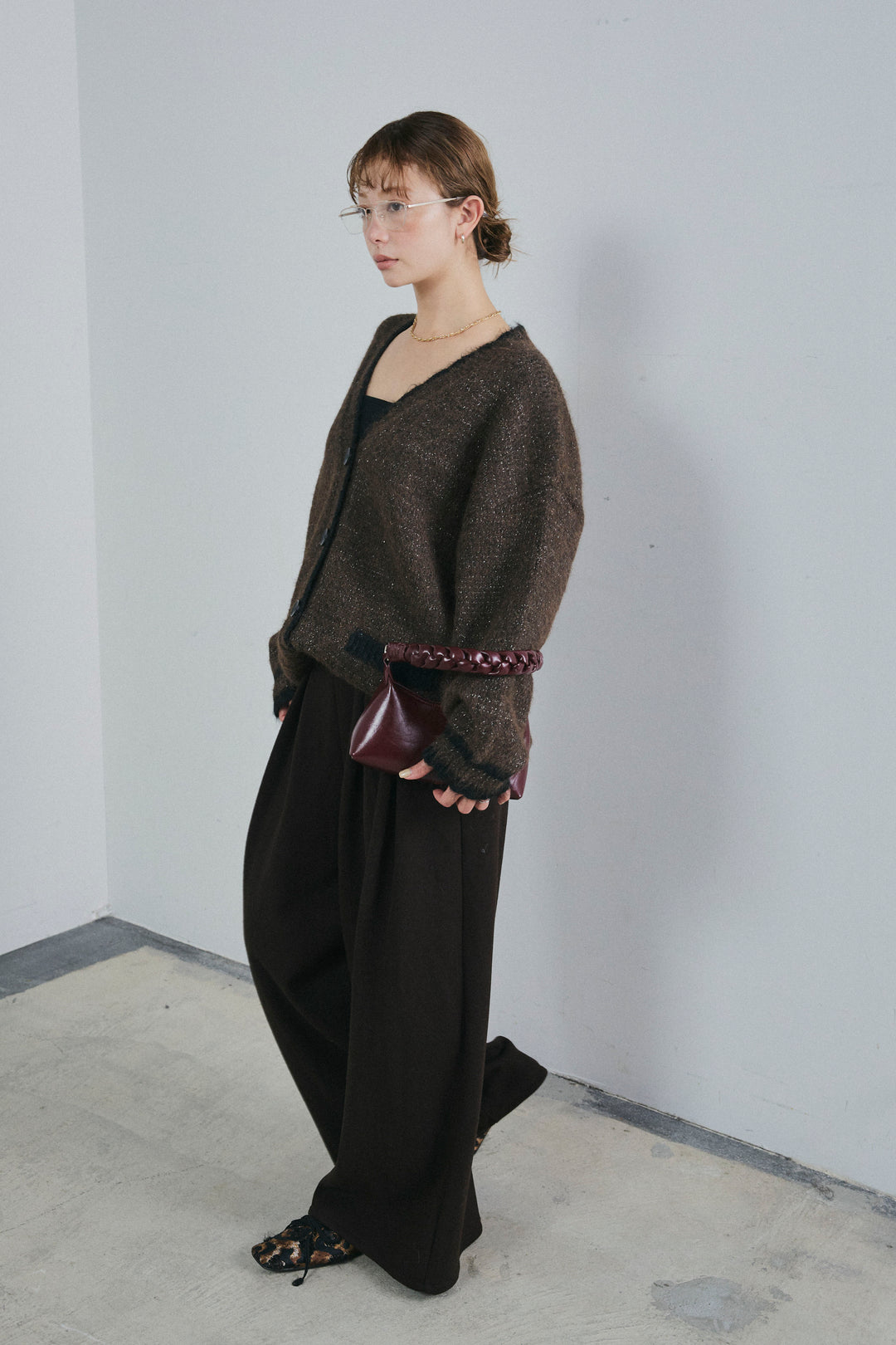 [予約/SET]パイピングニットカーディガン+ベルト付きスゥイッチングタックパンツ(2set)