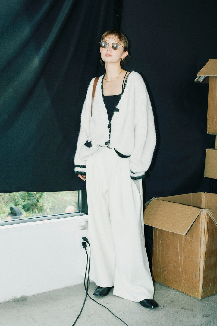 [予約/SET]パイピングニットカーディガン+ベルト付きスゥイッチングタックパンツ(2set)