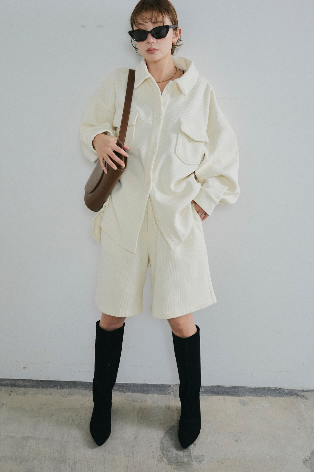 [予約/SET]襟付きコーデュロイポケットシャツ+リラックスコーデュロイハーフパンツ(2set)