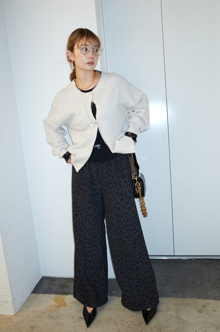 [予約/SET]センターホール2wayニット+パイルタッチレオパード柄イージーパンツ(2set)