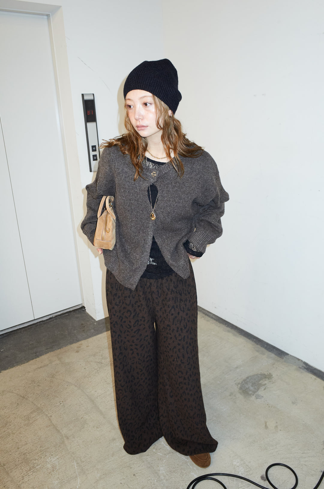 [予約/SET]センターホール2wayニット+パイルタッチレオパード柄イージーパンツ(2set)