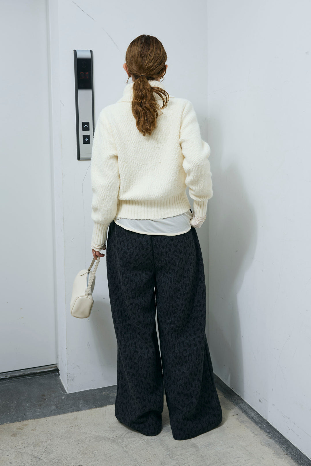 [予約/SET]ハイネックジップアップニット+パイルタッチレオパード柄イージーパンツ(2set)