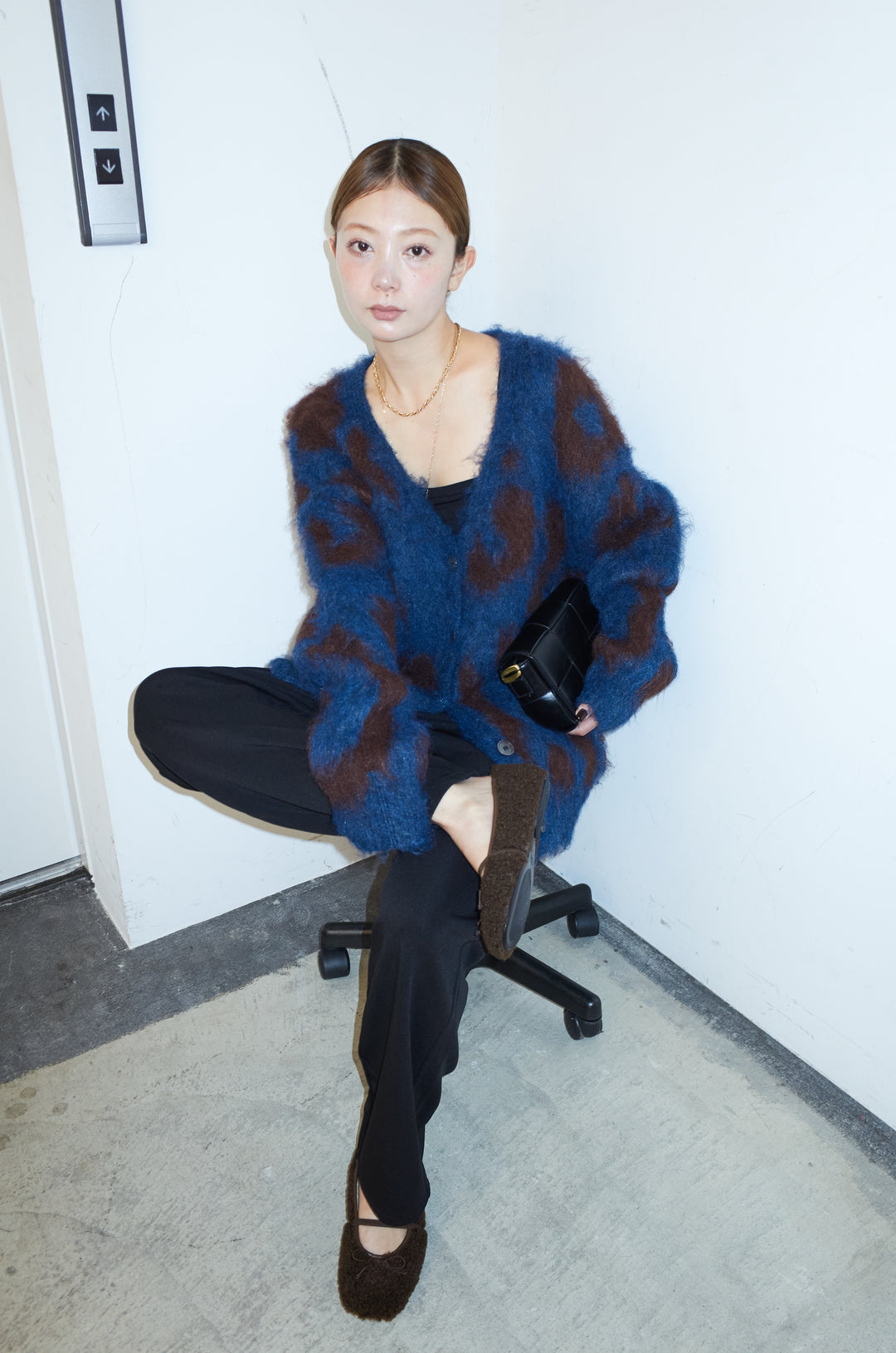 [予約/SET]ウールミックスシャギーレオパードカーデ+エフォートレスカーブパンツ(2set)