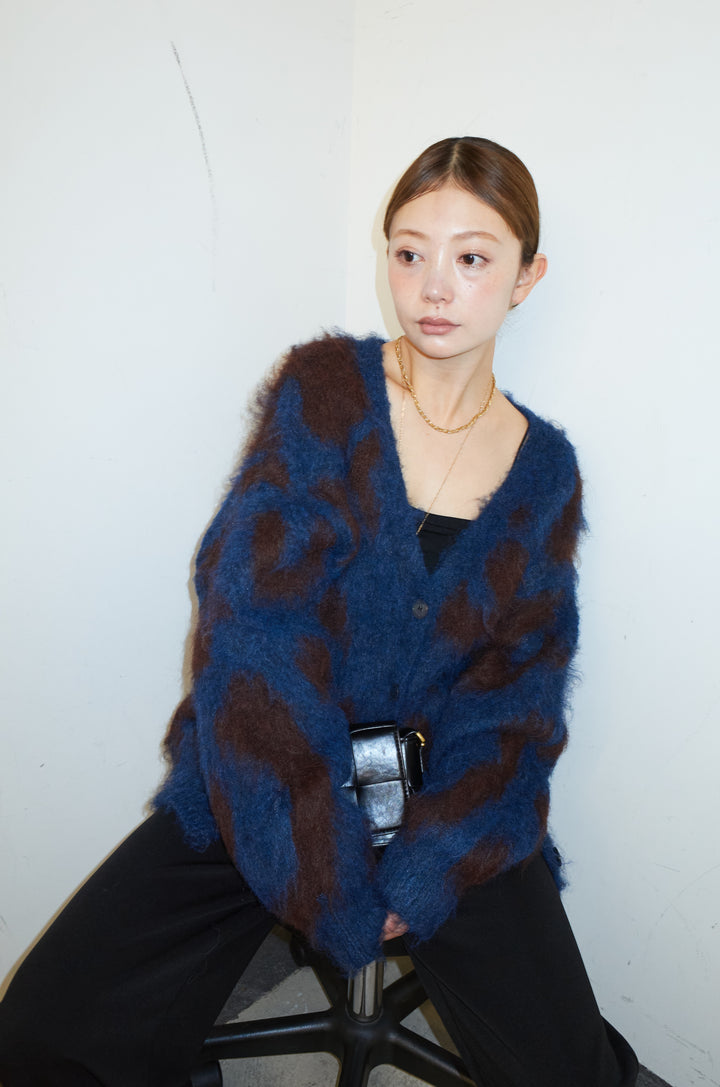 [予約]ウールミックスシャギーレオパードカーデ