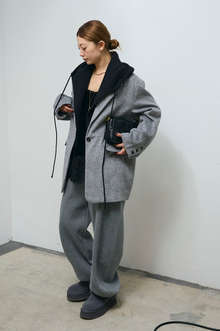 [予約/SET]フェイクウールオーバーJK+アルパカタッチフライトニットキャップ+レース付きベロアキャミ+カーブスウェットパンツ(4set)